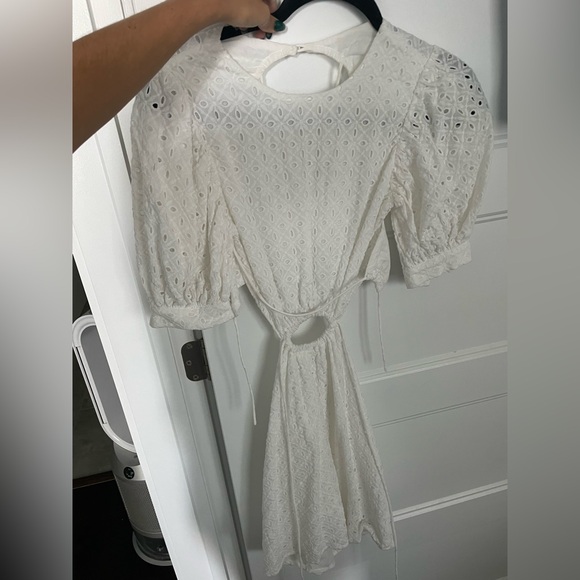 Sabo Skirt Backless Carissa Dress - Picture 2 of 2